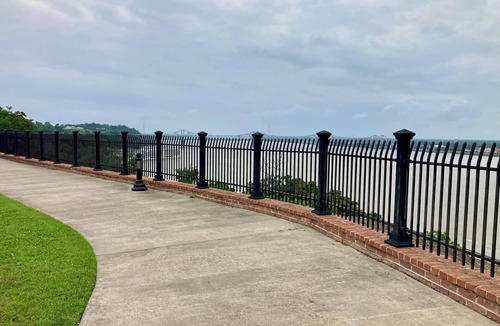 Natchez Cottage | Charming 1-bedroom cottage duplex across from the MS River bluff!