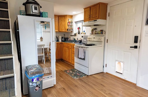 Huson Cottage | Charming 1-bedroom cottage with AC in cozy Huson