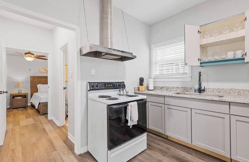 Arlington Heights House | Charming 1-bedroom home with AC and WiFi in lovely Fort Worth