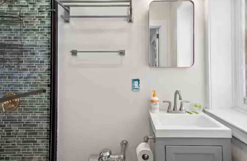 North End Hotel | Charming 1-bedroom hotel with fitness room, WiFi in fabulous Ocean City