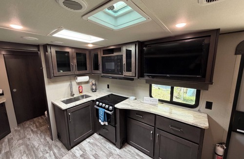 Lake City House | Charming 1-bedroom recreational vehicle with AC near downtown Lake City