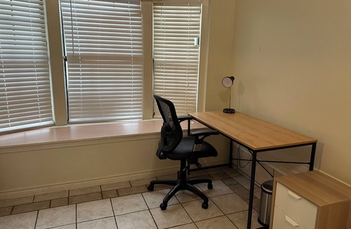 Buckingham Estates Apartment | Charming 1-bedroom studio with AC in vibrant Austin