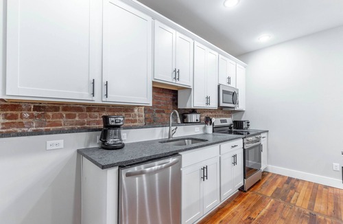 Chattanooga Apartment | Charming 1-bedroom apartment in brilliant Chattanooga with AC, WiFi