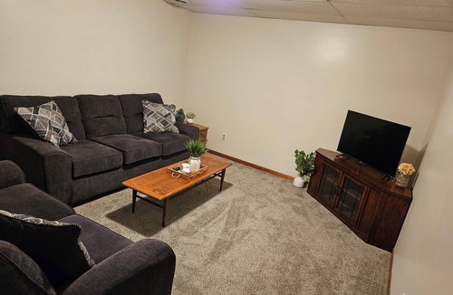 Phillipsburg Apartment | Charming 1-bedroom apartment in delightful Phillipsburg with AC, WiFi