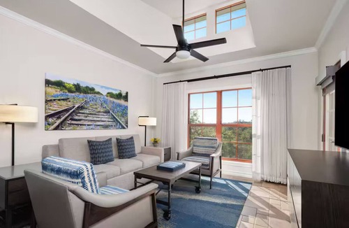 West San Antonio Villa | Charming 1-bedroom villa with AC in fantastic San Antonio