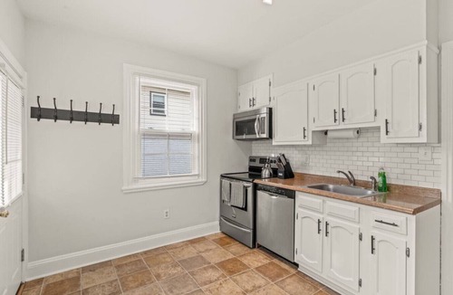 Bala-Cynwyd Apartment | Charming 1 BR Spacious Retreat [Sage Suites]