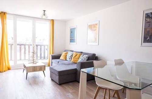 Bagneres-de-Bigorre House | Charming 1-Bedroom Apartment with Balcony & Wi-Fi – Bagnères de Bigorre