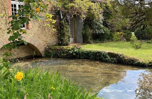 Saint-Laurent House | Charming 17th century mill, swimming pool and river