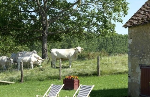Pervencheres Cottage | Charming 18th-century cottage with garden, pets allowed