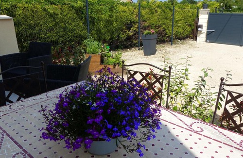 Taxat-Senat Cottage | Charming 18th Century House with Pets Allowed