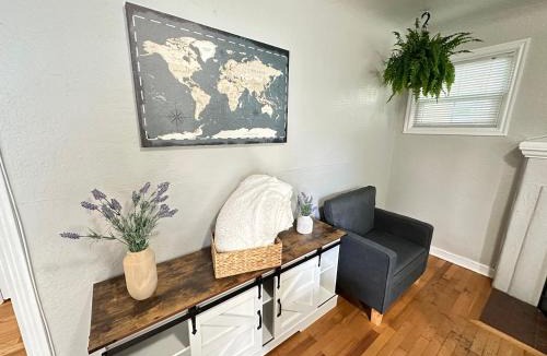 College Hill Apartment | Charming 1930s Style Rustic Home