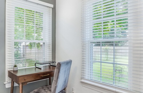 Broadmoor House | Charming 1950's Broadmoor Home in Middle of Shreveport
