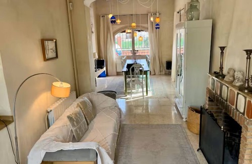 L'Avella House | Charming 19th Century Catalan Coach House with Private Pool