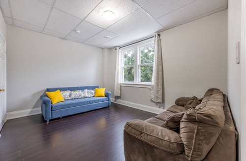 Niagara Falls Apartment | Charming 1BD Getaway - Unwind Near Niagara Falls