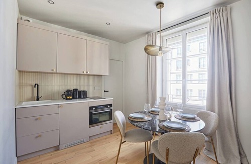 Bercy Apartment | Charming 1BDR AC Le Marais Centre de Paris