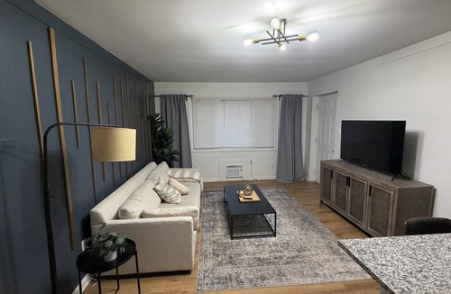 Drayton Plains Apartment | Charming 1BR Apt in Royal Oak, MI