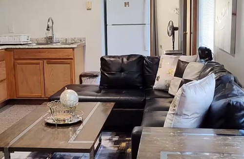 Marysville Apartment | Charming 1BR Getaway Free Wi-Fi & Amenities. Easy access to I5