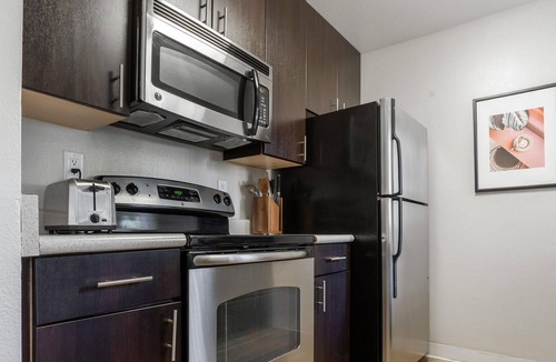 South Sundale Apartment | Charming 1BR in Fremont, Pool + Pet-Friendly