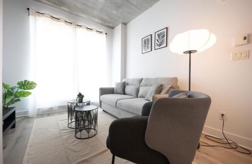 Cite Multimedia Apartment | Charming 1BR Old Port - Sofa Bed - Balcony with City View
