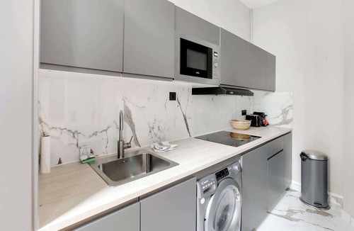 Porte-Dauphine Apartment | Charming 1BR Parisian cocoon with all comforts