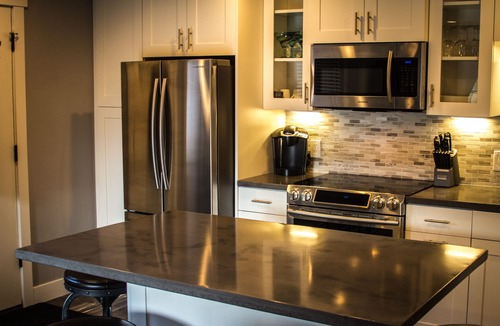 Park City Condo | Charming 1BR Ski Getaway - Walk to Lifts - Canyons Village, Park City Resort