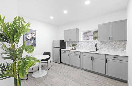 Oviedo House | Charming 1BR Stay Wi-Fi Included