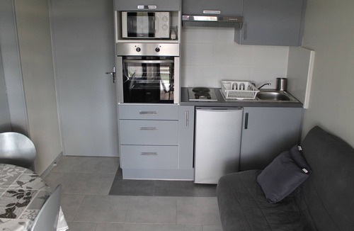 La Roche-Posay Apartment | Charming 1BR with Terrace and Wi-Fi, 100m from the Spa