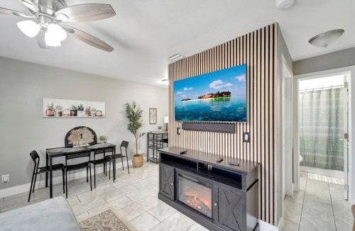 Pahokee Apartment | Charming 2 bed 1 Bath in Pahokee