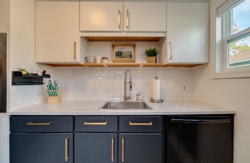 Mount Scott-Arleta House | Charming 2 Bed, 1 Bath SE Home, Fenced Yard