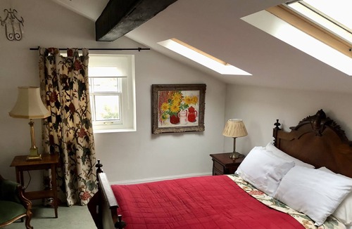 Waterloo Apartment | Charming 2-Bed Apartment in Waterloo, Liverpool