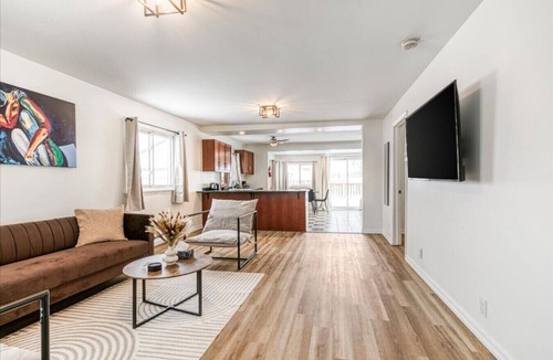 Sudbury Apartment | Charming 2 Bed, 1 Bath Escape | Free Parking, WiFi