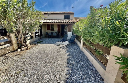Port-la-Nouvelle House | Charming 2-Bedroom House, 900m from Beach, Large Terrace, Quiet Area