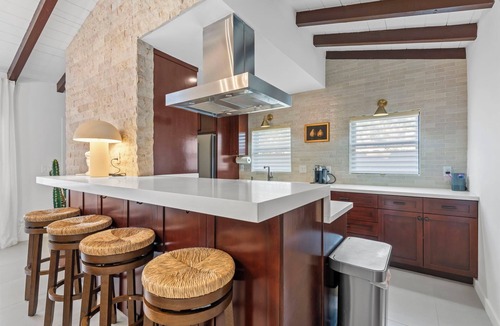 Colee Hammock Apartment | Charming 2-bedroom apartment in Fort Lauderdale