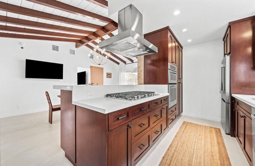 Colee Hammock Apartment | Charming 2-bedroom apartment in Fort Lauderdale