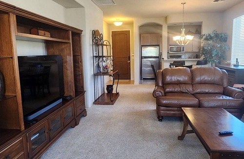 Fountain Hills Condo | Charming 2-bedroom condo with WiFi, AC in lovely Fountain Hills