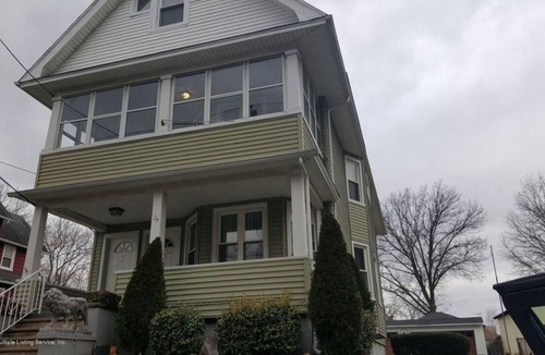 Port Richmond House | Charming 2 bedroom home, close to NYC