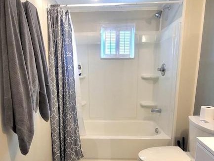 Mount Airy House | Charming 2 Bedroom 1 Bath Farm Style House