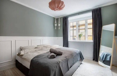Christianshavn Apartment | Charming 2-bedroom apartment in delightful København with WiFi