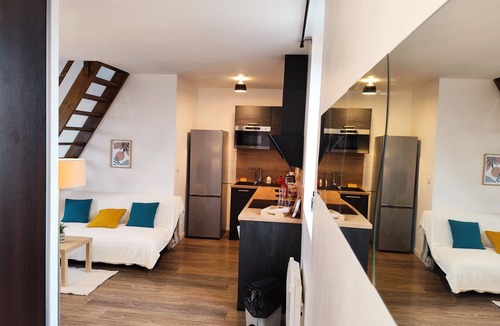 Centre Ville Apartment | Charming 2-bedroom apartment in pleasant Compiègne with WiFi