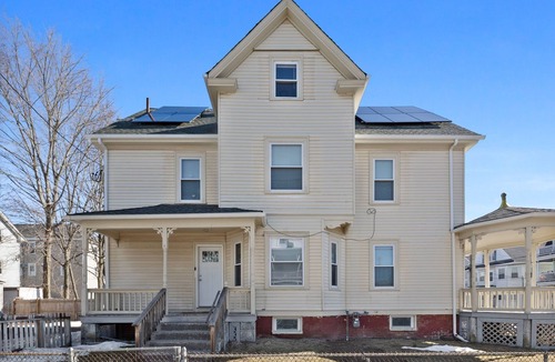 Attleboro Apartment | Charming 2-bedroom apartment in charming Attleboro