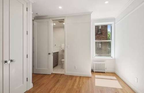 Inwood Apartment | Charming 2-bedroom apartment with AC near park/walking trails