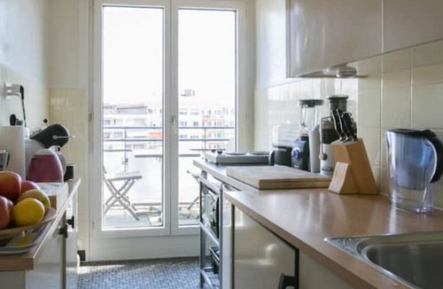 Carouge Apartment | Charming 2-bedroom apartment in enchanting Genève with balcony