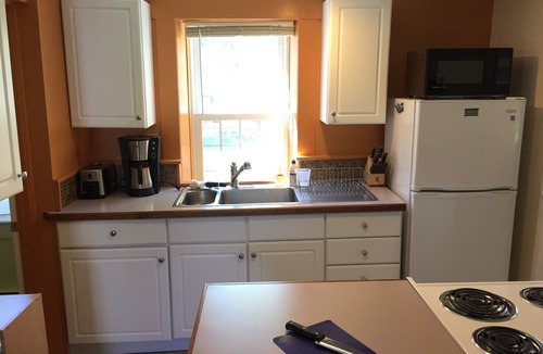 Hancock Apartment | Charming 2-bedroom apartment in wonderful Hancock with WiFi