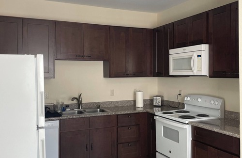 Lindale Apartment | Charming 2-bedroom apartment in Lindale