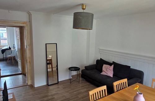 Alt-Wiedikon Apartment | Charming 2-bedroom apartment in vibrant Zürich with WiFi