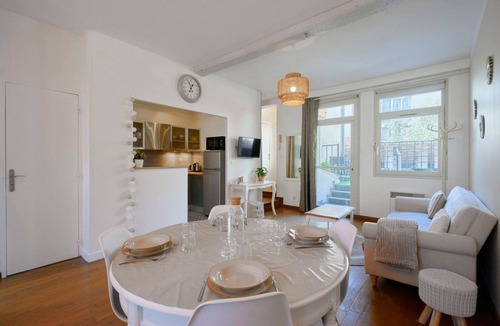 Old Lille Apartment | Charming 2 bedroom apartment with terrace