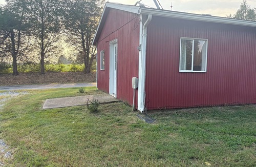 Vienna House | Charming 2-bedroom barn-style home nestled on 6 acres in delightful Vienna