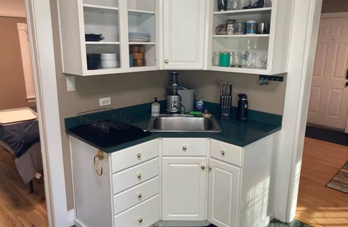 South Perry District House | Charming 2-bedroom bungalow in Spokane