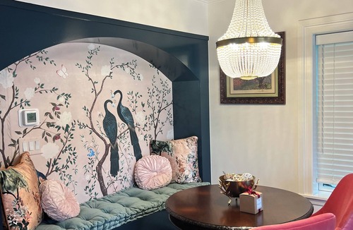 Georgetown Cottage | Charming 2-bedroom cottage on the Square in Georgetown