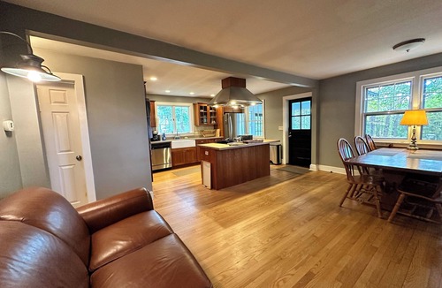 Marble Dale Cottage | Charming 2-bedroom country cottage bordering on land trust in Washington, CT